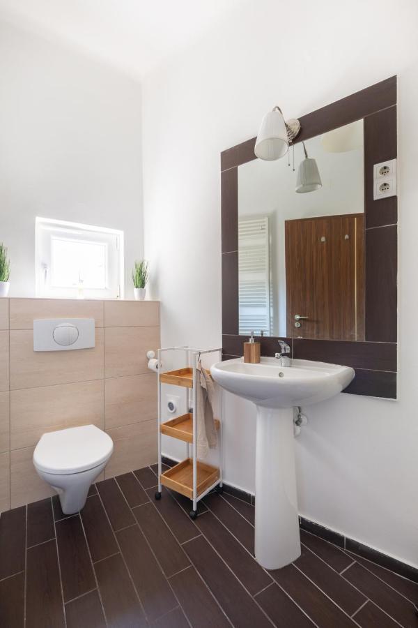 P34 Pannonia Apartment บูดาเปสต์ ภายนอก รูปภาพ